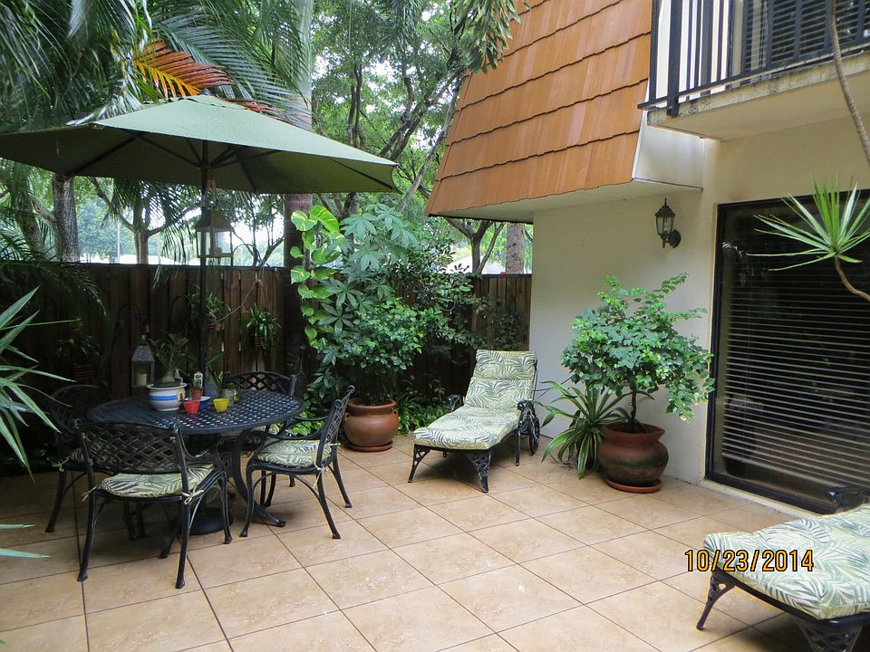1st image of 132 Buttonwood Ln #322D