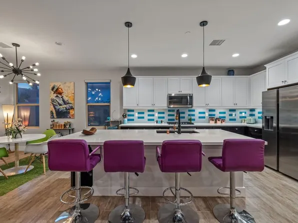 74437 Xander Ct, Palm Desert, CA 92211