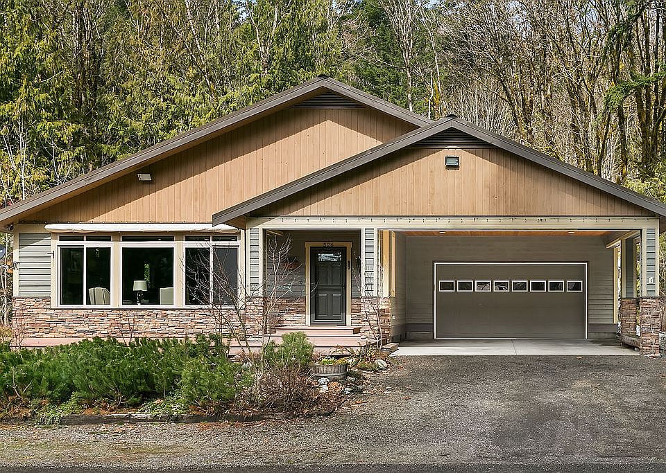 1st image of 526 Sky Ln