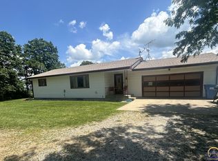 14483 110th Rd, Hoyt, KS 66440
