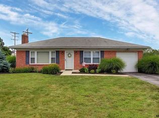 2314 S Pine St, York, PA 17402
