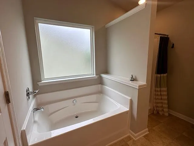 156 Amelia Dr — Photo 22