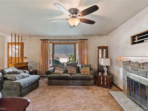 5th image of 1849 Marigold Ave