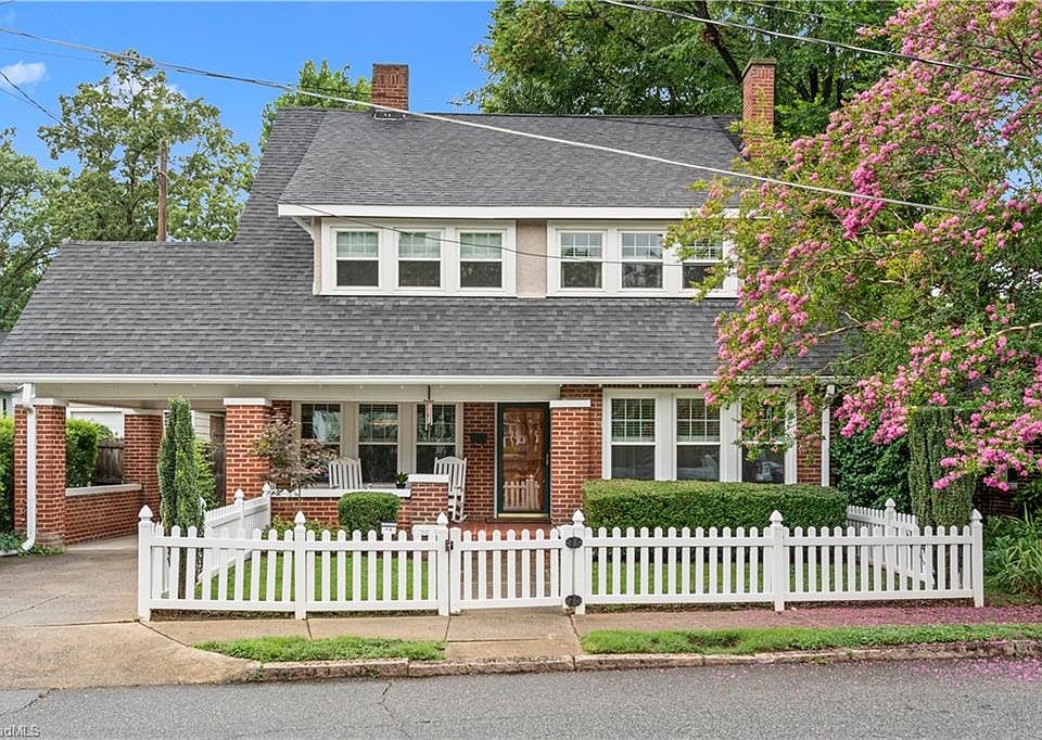 1st image of 87 Hillcrest Dr