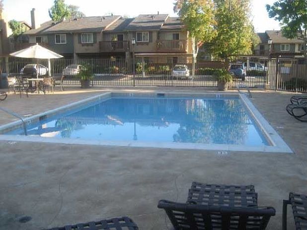 1st image of 205 Westlake Dr Unit 6