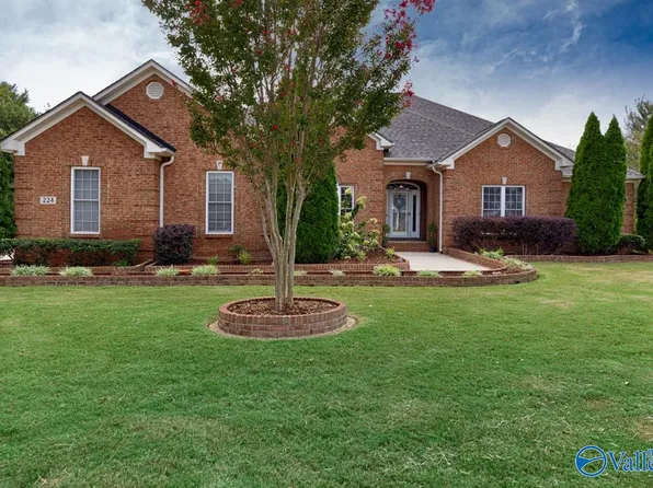 224 Slater Ct, Huntsville, AL 35811