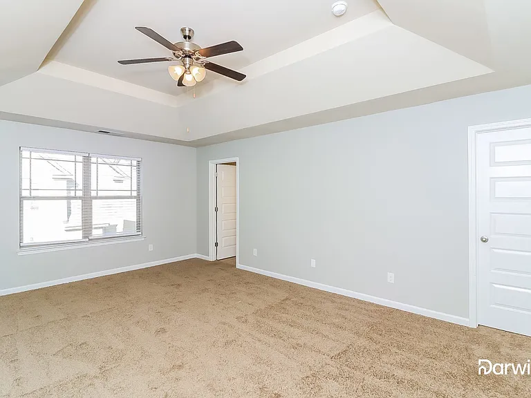 1620 Potomac Ct — Photo 9