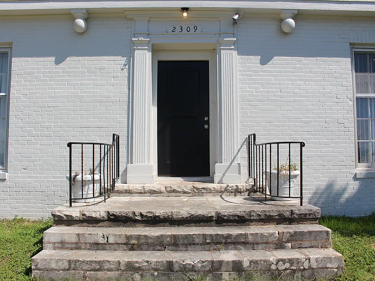 2309 Shoal Creek Blvd — Photo 4
