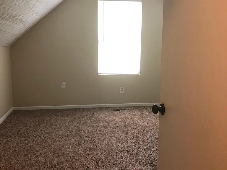 6507 Hunters Creek Blvd — Photo 24