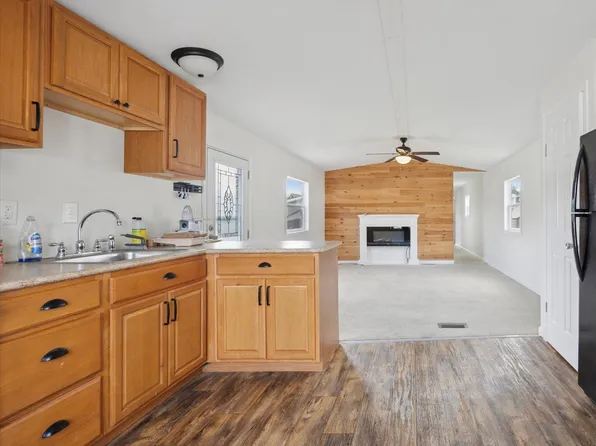 326 Delta Rd, Wilmington, DE 19810