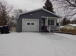 68 Baier Dr, Rochester, NY 14606