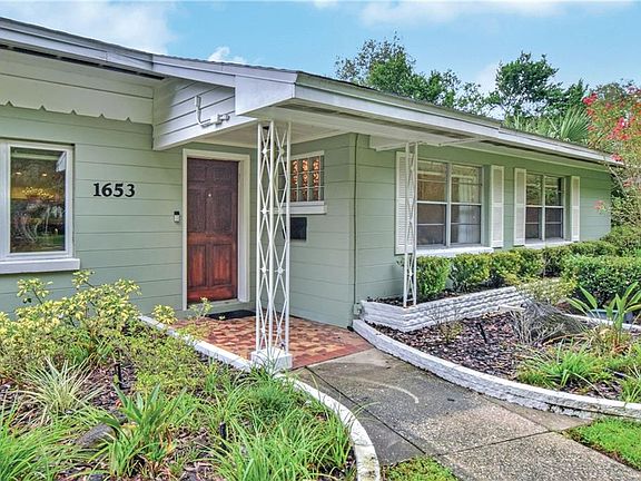 3rd image of 1653 Camphor Dr