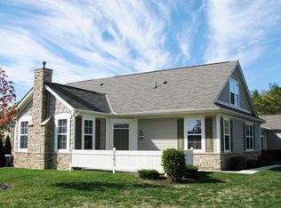 5243 Hayden Woods Ln, Hilliard, OH 43026