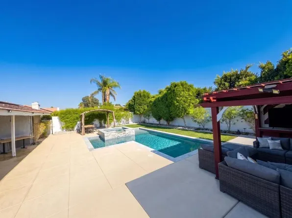 77663 Edinborough St, Palm Desert, CA 92211