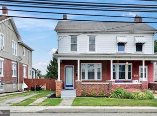 28 S Enola Dr, Enola, PA 17025