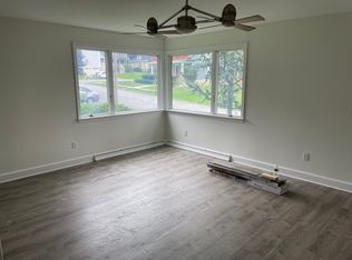 64 S New St, Haverhill, MA 01835
