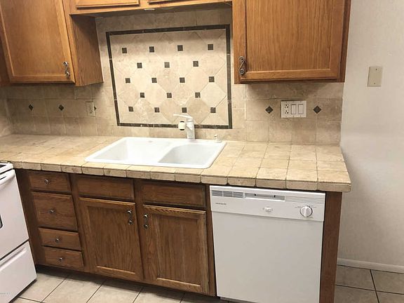 3rd image of 8625 E Belleview Pl Unit 1074