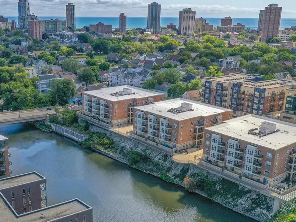 1905 N Water STREET #403, Milwaukee, WI 53202