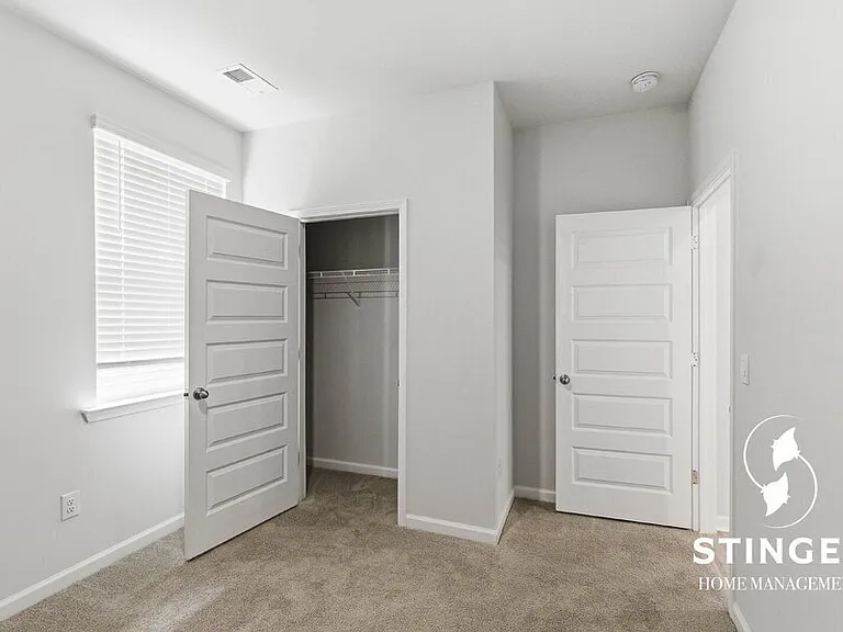 548 Hideaway St — Photo 11