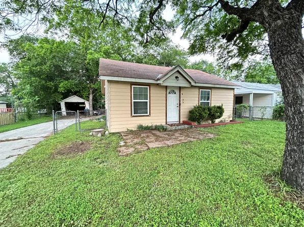2132 N Sylvania Ave, Fort Worth, TX 76111