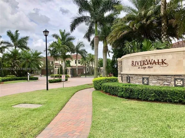 106 Riverwalk Cir E #106, Fort Lauderdale, FL 33325