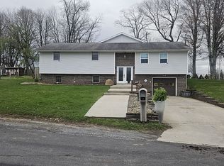 1010 Powell Ave, Cresson, PA