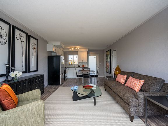 5th image of 1000 SE 4th St APT 314