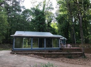 5561 Lake Sinclair Dr, Sparta, GA 31087