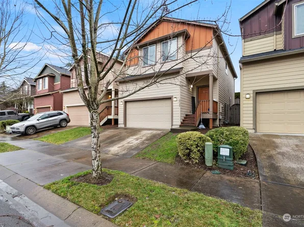 8720 NE 28th Way, Vancouver, WA 98662