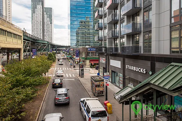 Rented by The KCI Group | media 152