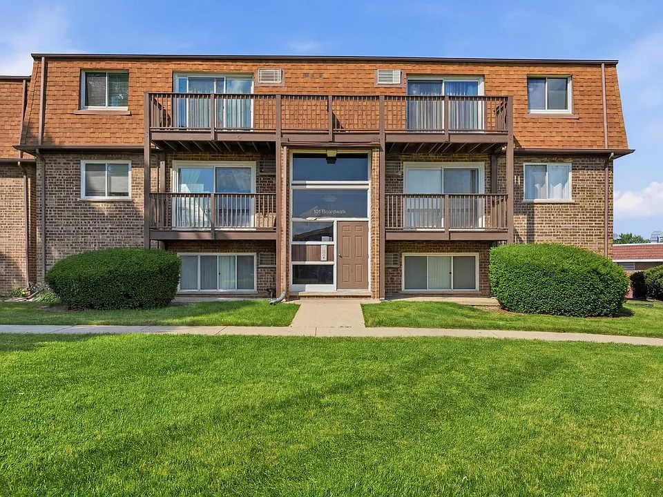 101 Boardwalk St #2W