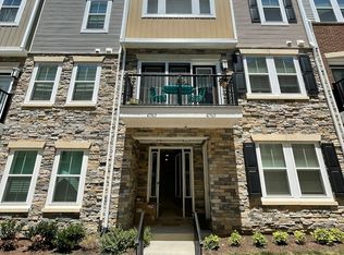 41963 Pickwick Mill Ter, Aldie, VA 20105