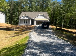 225 W Woods Dr, Dahlonega, GA 30533