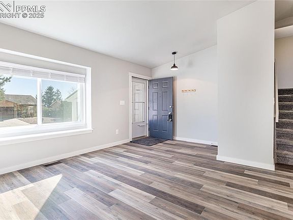5th image of 3850 Beltana Dr