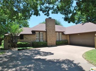 2005 Forest Trl, Temple, TX 76502