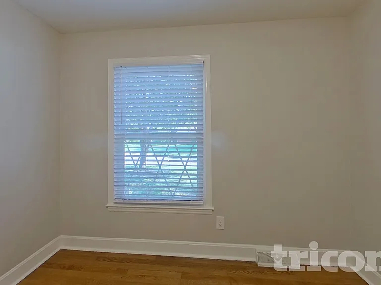 7133 Starvalley Dr — Photo 8