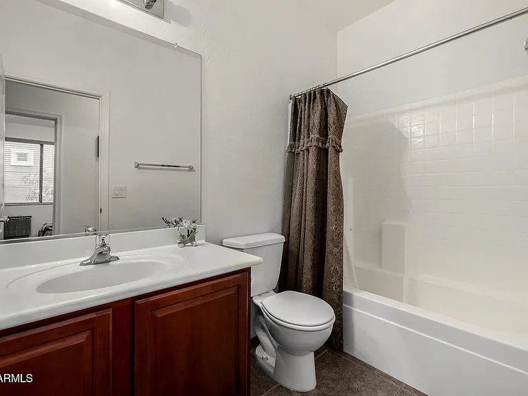 2854 S Peel Dr — Photo 20