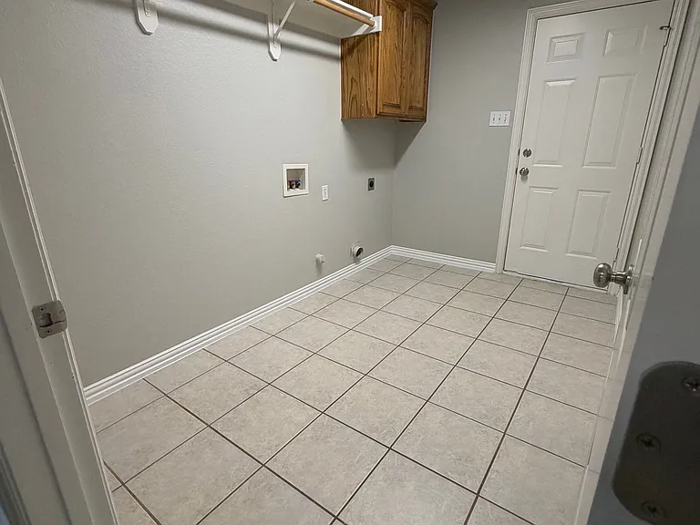 119 Clyde Dr — Photo 14