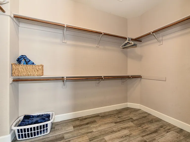 4709 Wyndview Dr — Photo 55