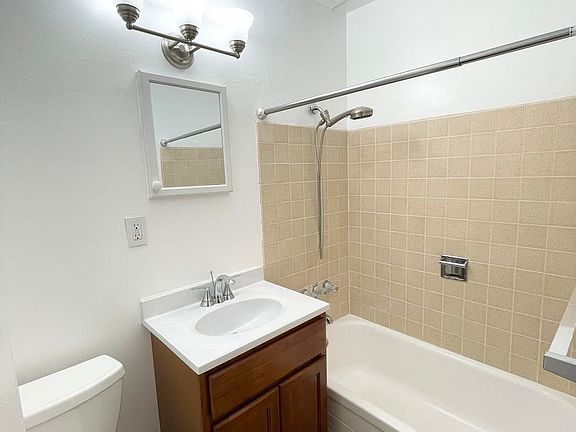 5th image of 427 E 19th St #2