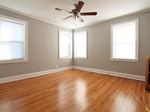 5th image of 1532 N Austin Blvd APT 10