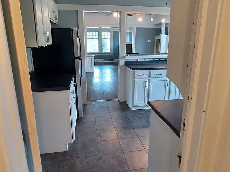 1265 W 106th St #1 — Photo 7