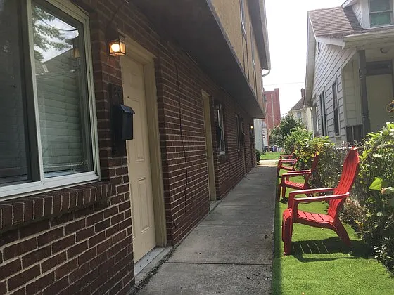 2 bed, 811 sqft, $1,425 — Photo 3