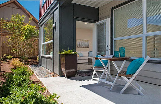 691 Hoylake Ave — Photo 13