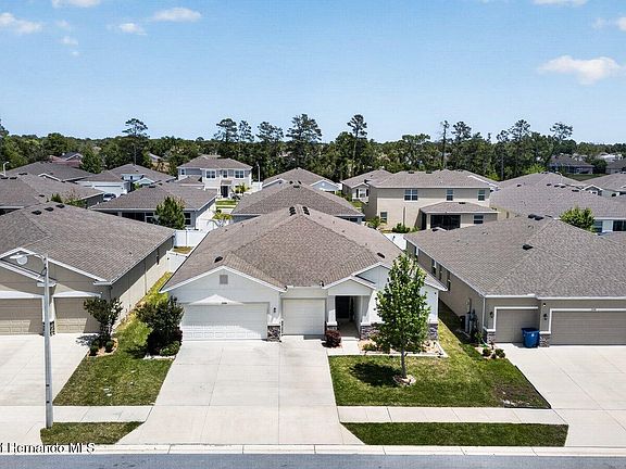 2nd image of 13504 Golden Lime Ave