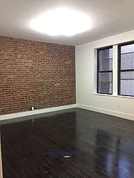 Rented by Lucrum Group