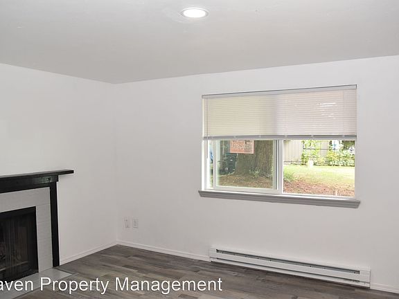 2nd image of 11402 19th Avenue Ct S