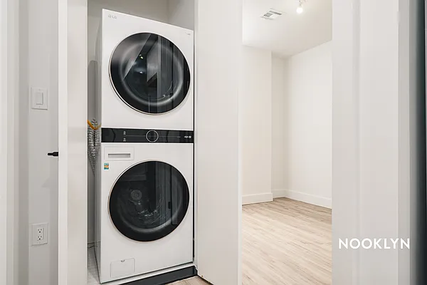 Rented by Nooklyn NYC LLC | media 8