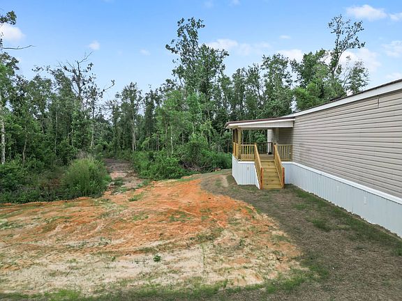3rd image of 15796 NE State Road 65
