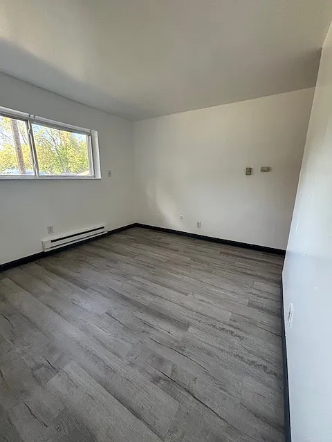 750 Michigan Ave E, Battle Creek, MI 49014 - 4 — Photo 2